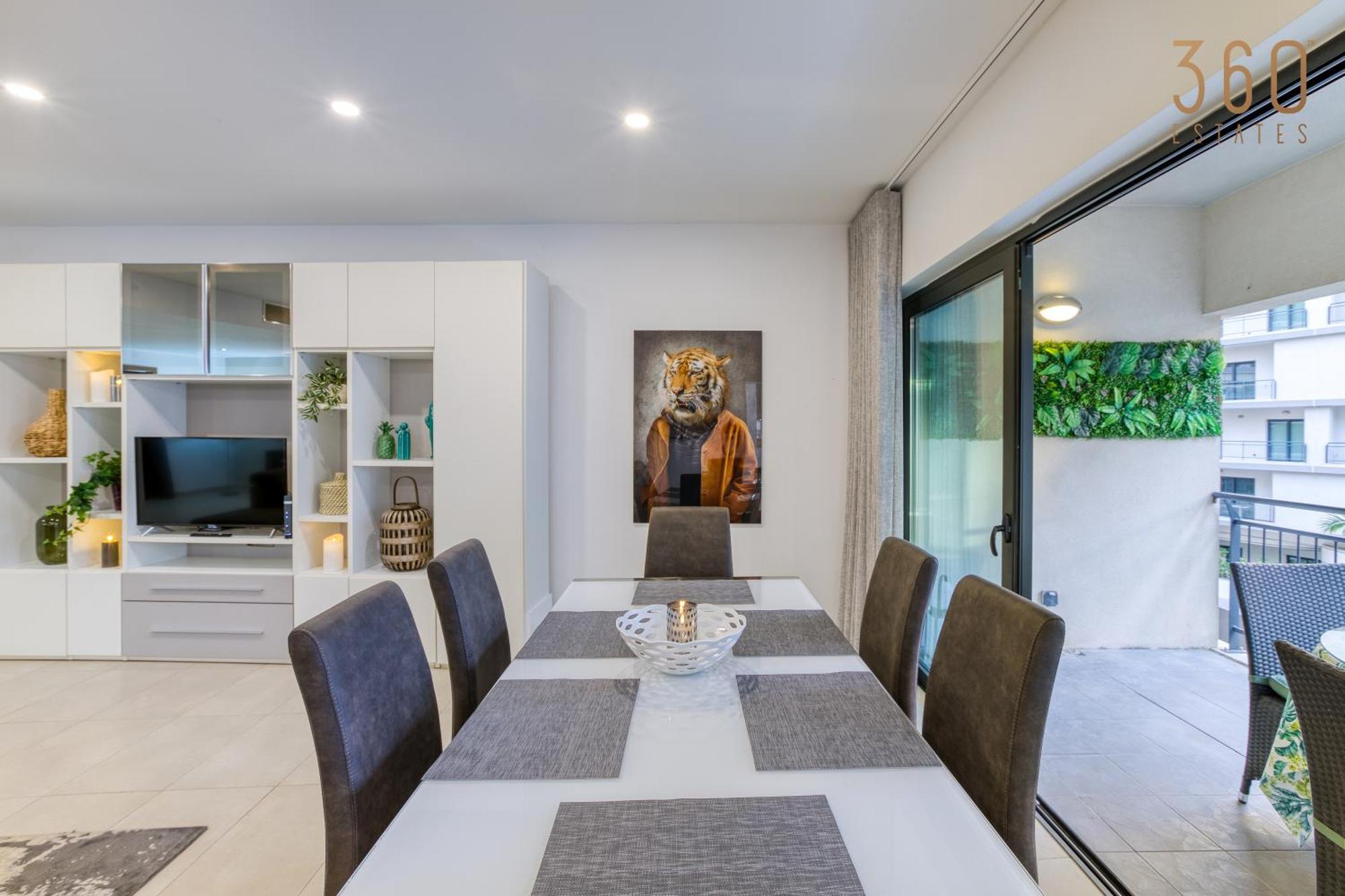 Designer, Luxurious 3Br Home In Pender Gardens By 360 Estates San Giuliano Esterno foto