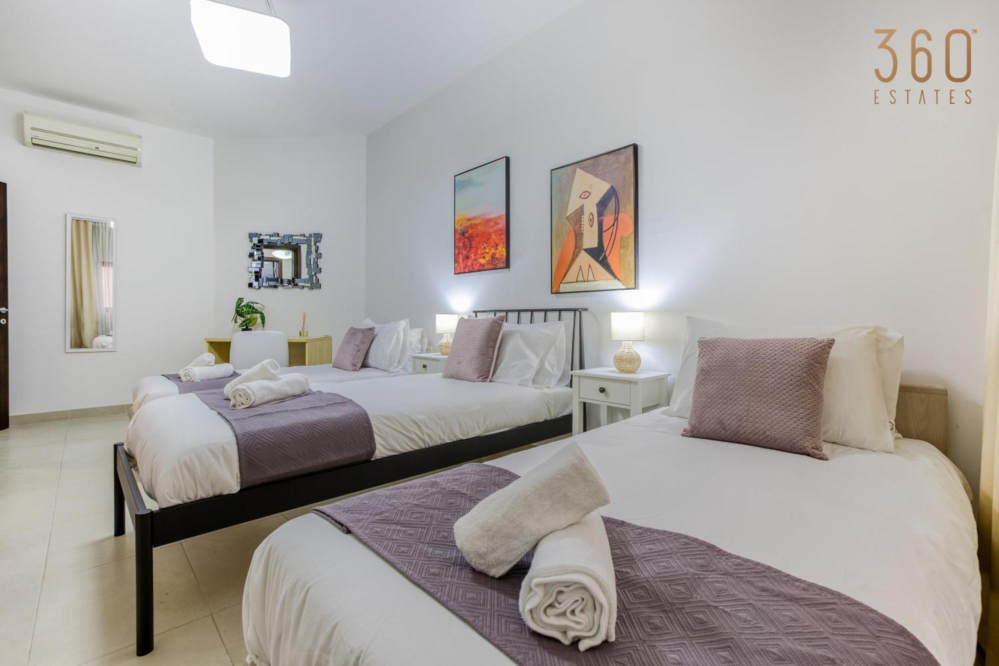Designer, Luxurious 3Br Home In Pender Gardens By 360 Estates San Giuliano Esterno foto